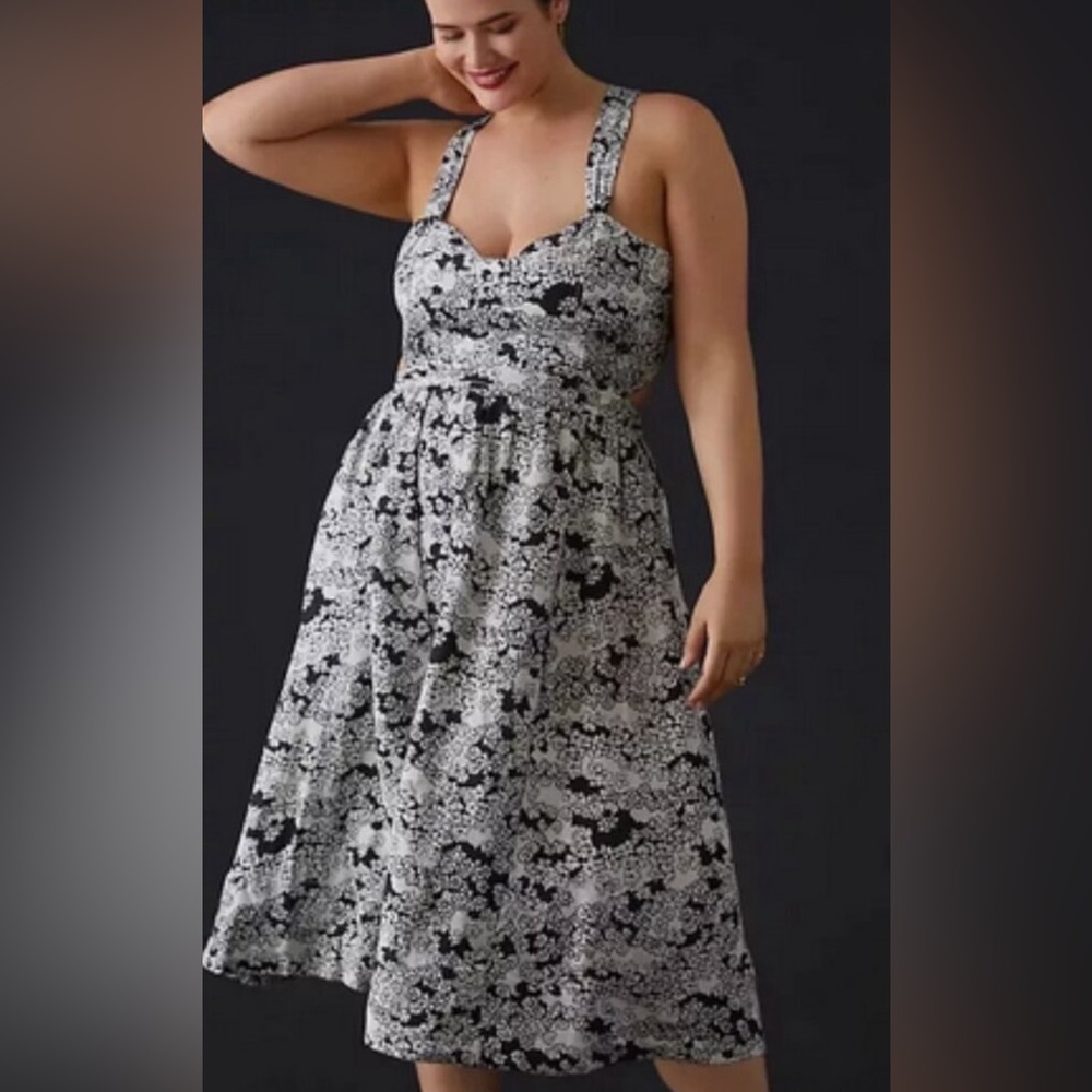 NWT Anthropologie Smocked Floral Cut Out Midi Dress White & Black Large - Picture 4 of 15